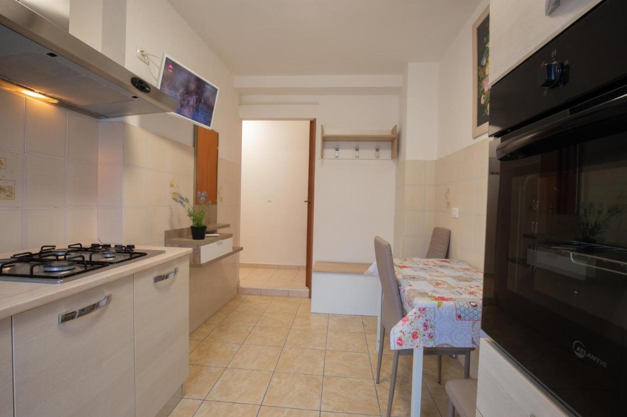 Lorenzo'S Apartament Aosta Eksteriør bilde